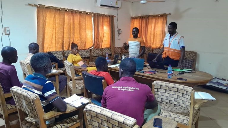 Fostering Inclusive Governance and Social Services Accountability in Five Communities